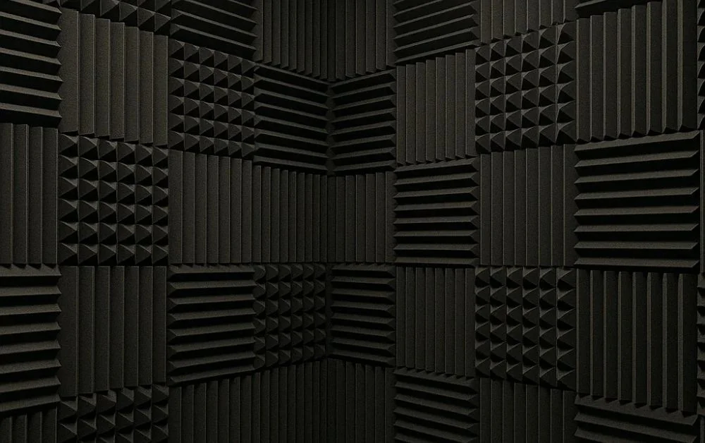 What Are the Benefits of Using Soundproofing Materials in UAE Homes