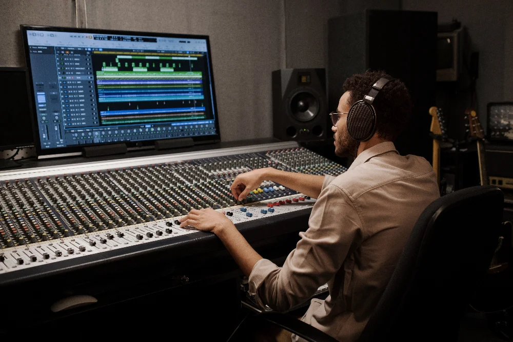 How Can Acoustic Testing Help Reduce Noise Pollution?